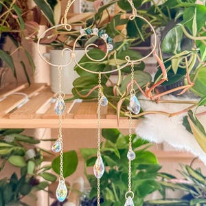 Crystal Raindrop Cloud Suncatcher: Custom Gemstone Window Ornament